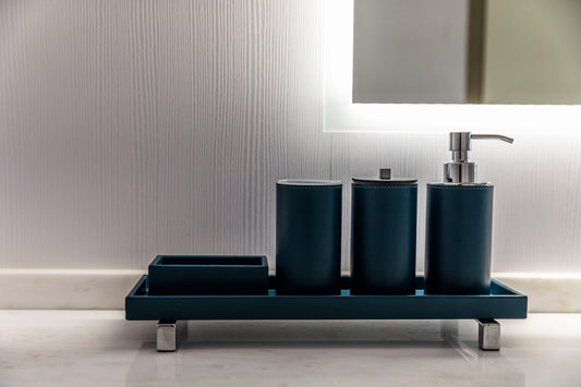Poseidon Bathroom Set, Round | Pinetti