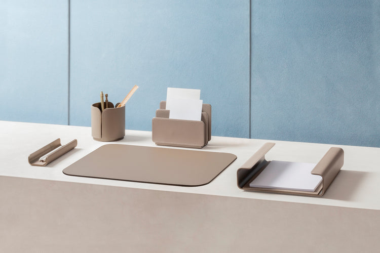 Tour Regenerated Leather Desk Set | RUDI