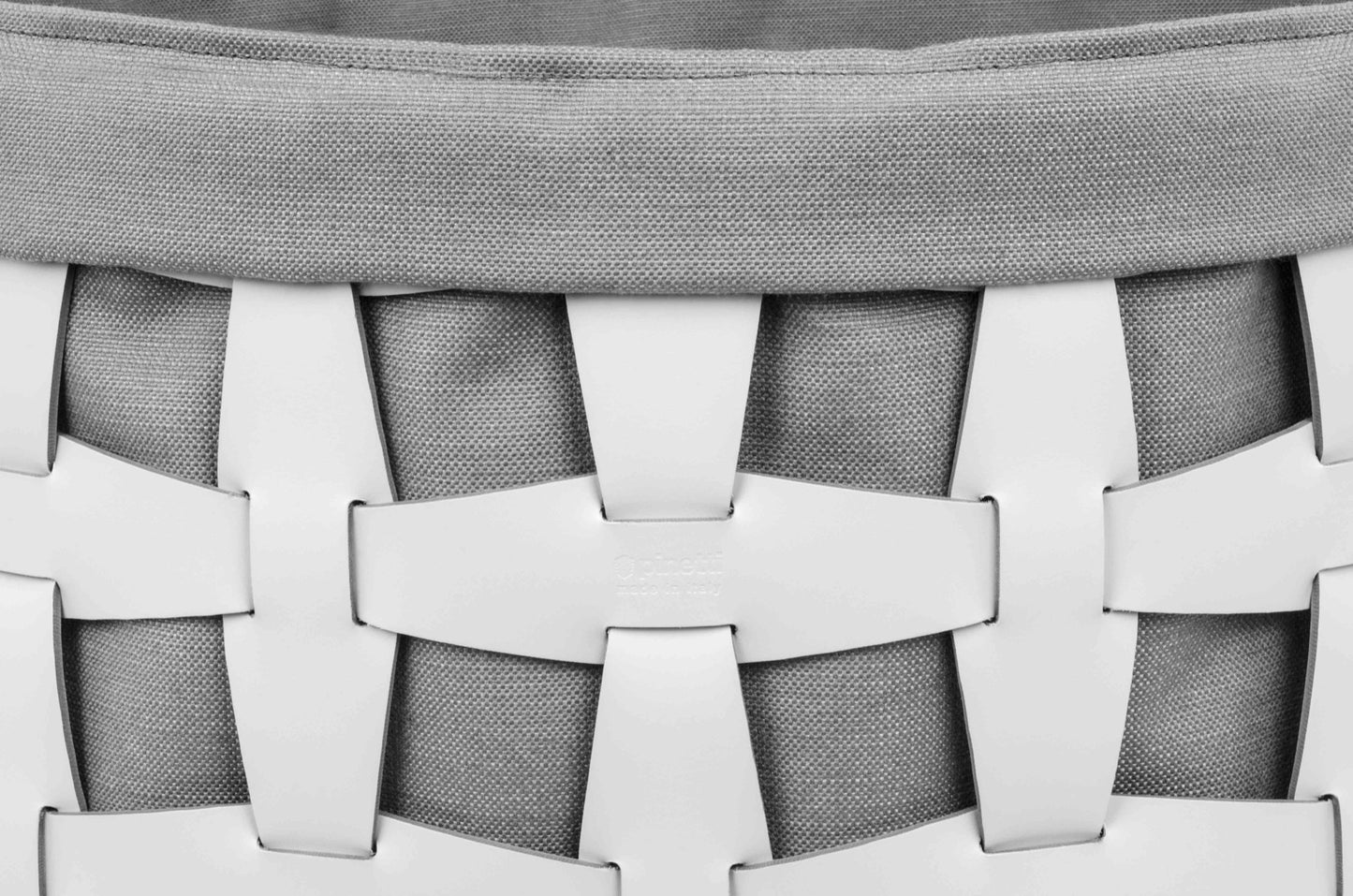 Panier en cuir régénéré tressé à la main avec crochet, carré souple avec doublure en lin