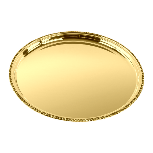 Zanetto Regina Anna | Trays: Gold-plated metal with smooth & shiny finish, available in oval (42 × 30), oval with handles (47 (60) × 34), rectangular (42 × 29 & 33 × 22), rectangular with handles (51 (60) × 38), and round (dm 35), ideal for serving hors d’oeuvres, cocktails, and desserts elegantly | Tableware & Serveware / Trays | 2Jour Concierge, your luxury lifestyle shop