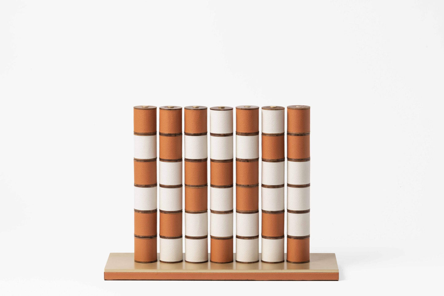 Pinetti Connect Four Game | 2Jour Concierge, #1 luxury high-end gift & lifestyle shop