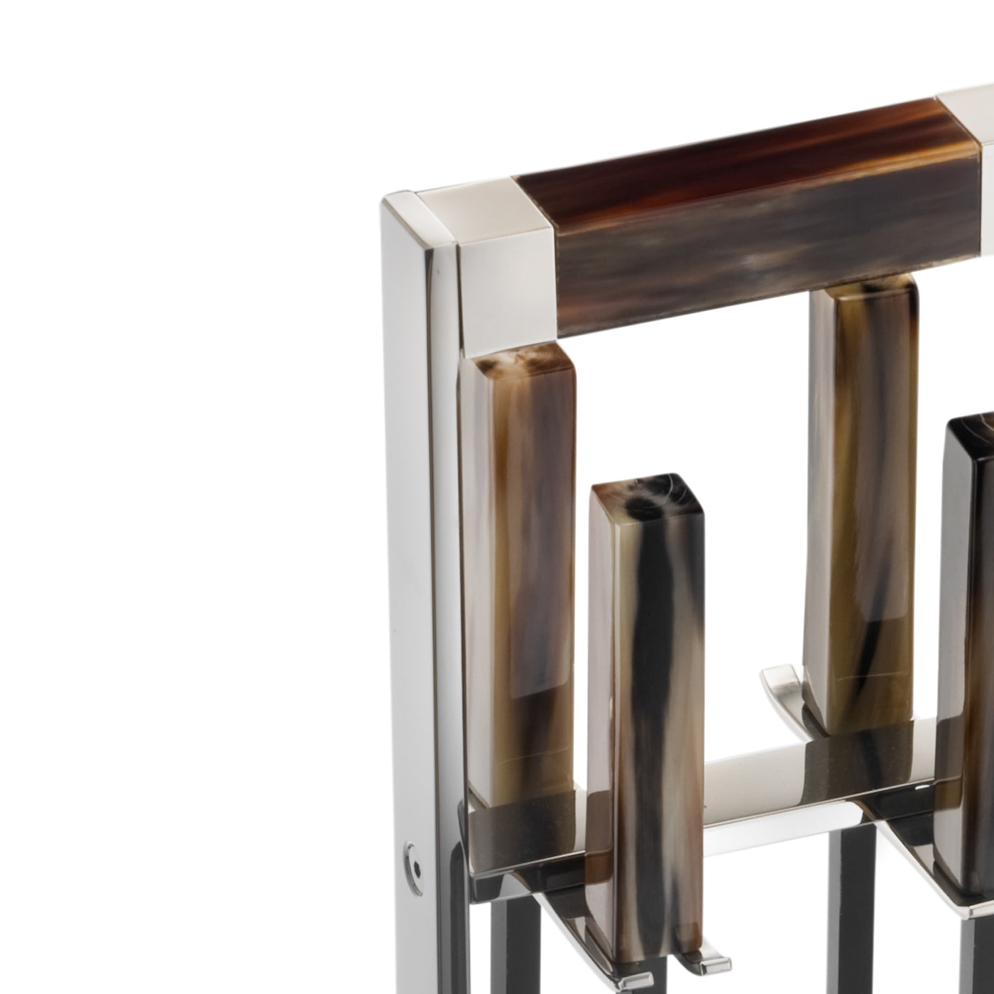 Vesta Fireplace Set by Arcahorn | Stainless steel structure with handles and base crafted in horn. Tools made of painted metal. | Home Decor and Fireplace Accessories | 2Jour Concierge, your luxury lifestyle shop