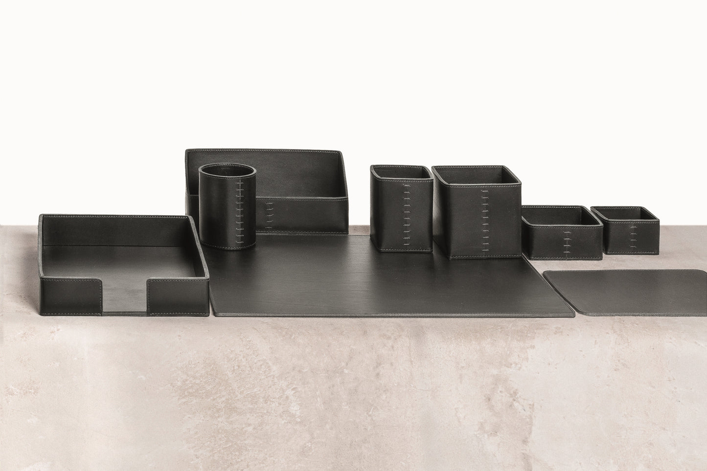 Todi A4 Saddle Leather Paper Holder