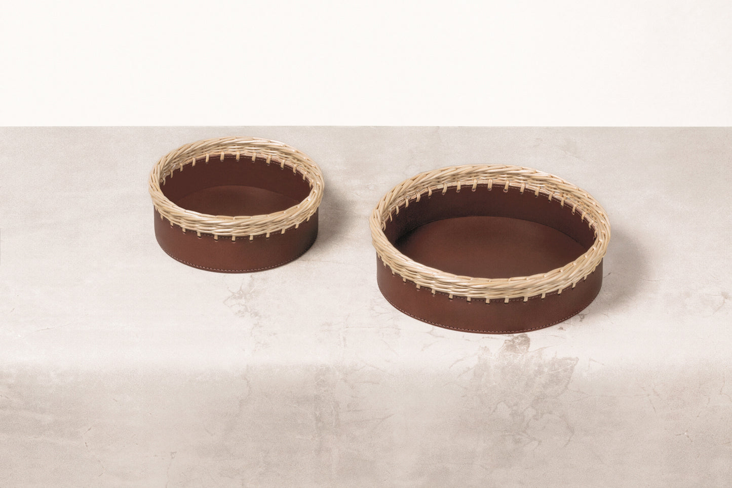 Rabitti 1969 Como Valet Tray Round | 2Jour Concierge, #1 luxury high-end gift & lifestyle shop