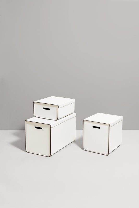 Atena Regenerated Leather Storage Box | Boxes with or without lid | Made with eco-friendly, washable, and resistant material | Suitable also for outdoor use | Find it now at 2Jour Concierge, #1 luxury high-end gift & lifestyle shop