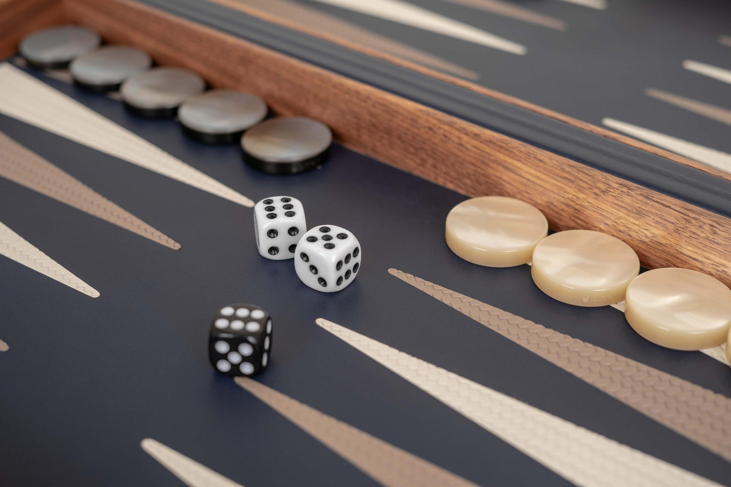 Pinetti Leather-Covered Walnut Wood Backgammon Game Set | Exquisite Craftsmanship | Premium Walnut Wood Construction | Elegant Leather Cover | Perfect for Leisure and Entertainment | Explore a Range of Luxury Home Accessories at 2Jour Concierge, #1 luxury high-end gift & lifestyle shop
