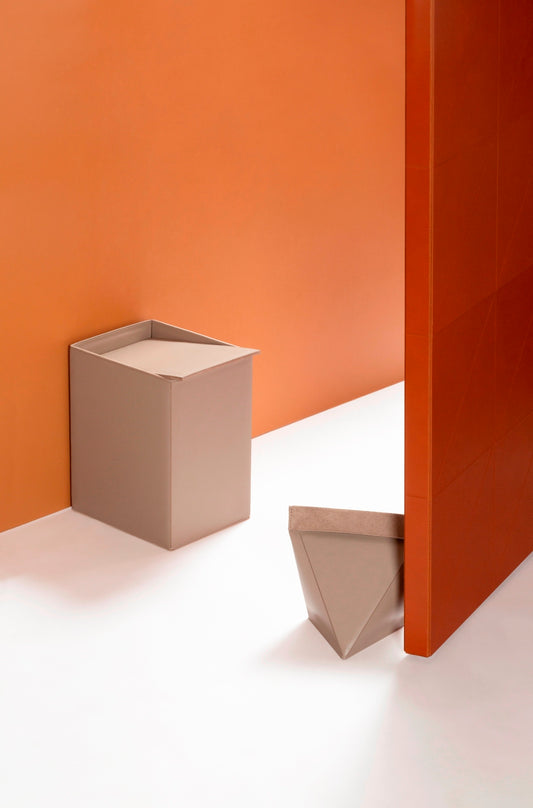Rabitti 1969 Fold Saddle Leather Wastepaper Bin | Elegant and Functional Wastepaper Bin | Crafted with High-Quality Saddle Leather | Elevate Your Workspace with Luxury and Style | Explore a Range of Luxury Desk Accessories at 2Jour Concierge, #1 luxury high-end gift & lifestyle shop