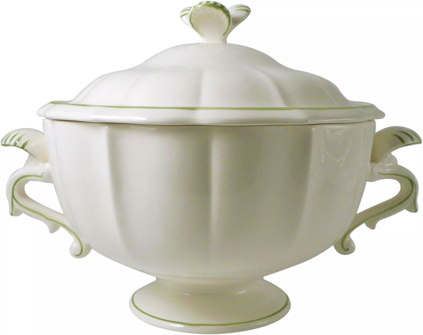Gien Les Filets | Soup Tureen: Fine earthenware with hand-painted rim and smooth, glazed finish, ideal for presenting soups and stews at the table | Tableware & Serveware / Tureens & Serving Bowls | 2Jour Concierge, your luxury lifestyle shop