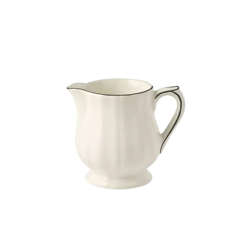 Gien Les Filets | Creamer: Fine earthenware with hand-painted rim and smooth, glazed finish, ideal for milk or cream at your tea or coffee setting | Tableware & Serveware / Creamers & Pitchers | 2Jour Concierge, your luxury lifestyle shop