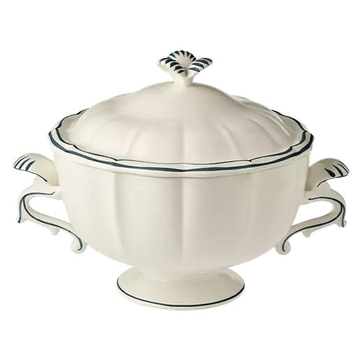 Gien Les Filets | Soup Tureen: Fine earthenware with hand-painted rim and smooth, glazed finish, ideal for presenting soups and stews at the table | Tableware & Serveware / Tureens & Serving Bowls | 2Jour Concierge, your luxury lifestyle shop