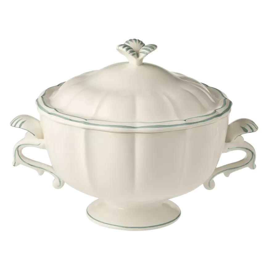 Gien Les Filets | Soup Tureen: Fine earthenware with hand-painted rim and smooth, glazed finish, ideal for presenting soups and stews at the table | Tableware & Serveware / Tureens & Serving Bowls | 2Jour Concierge, your luxury lifestyle shop