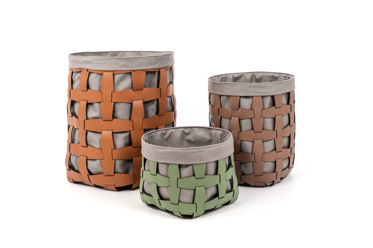 Panier en cuir régénéré tressé à la main avec crochet, carré souple avec doublure en lin