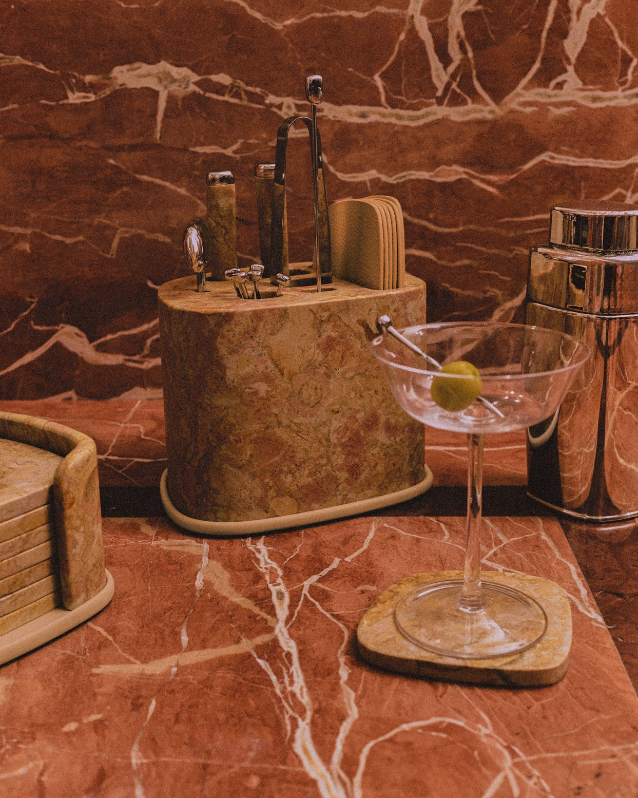 Giobagnara x Kelly Wearstler Maris Bar Accessories Set | A luxurious marble structure with sandblasted aluminum accents, hosting stainless steel tools and leather coasters | Available in multiple finishes | Barware | 2Jour Concierge, your luxury lifestyle shop