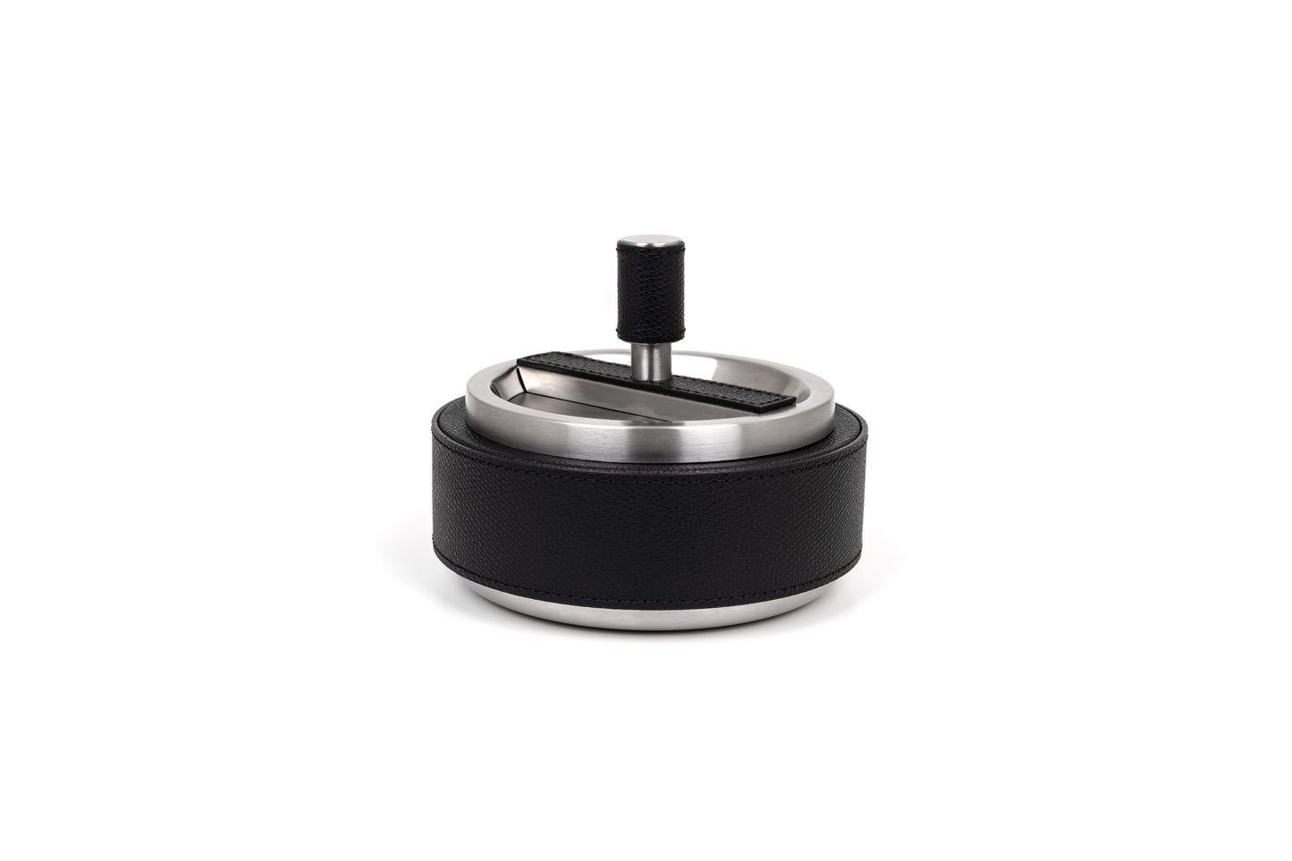 Pinetti Giro Ashtray | 2Jour Concierge, #1 luxury high-end gift & lifestyle shop