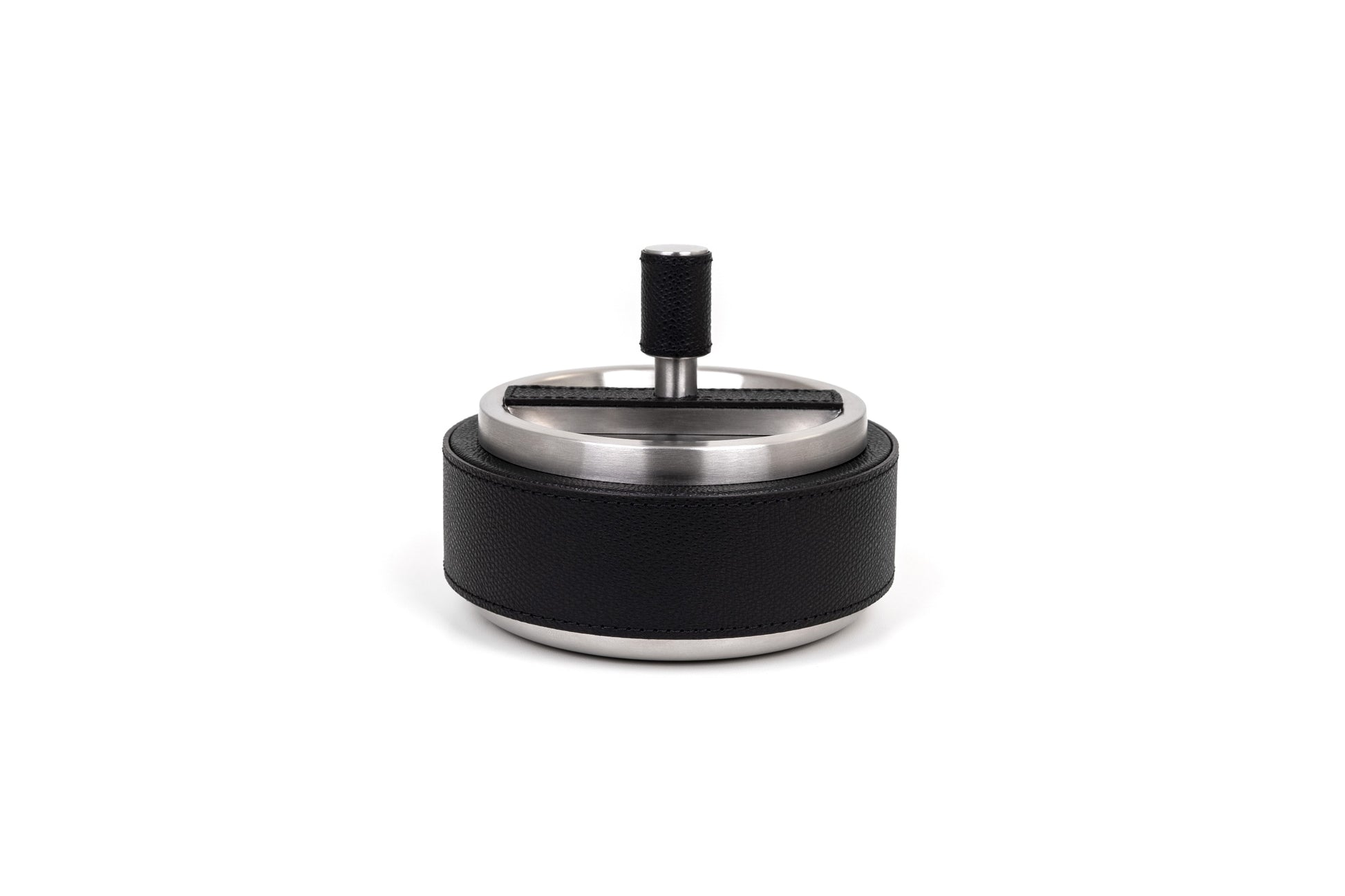 Pinetti Giro Ashtray | 2Jour Concierge, #1 luxury high-end gift & lifestyle shop