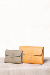 Passepartout Saddle Leather Folder