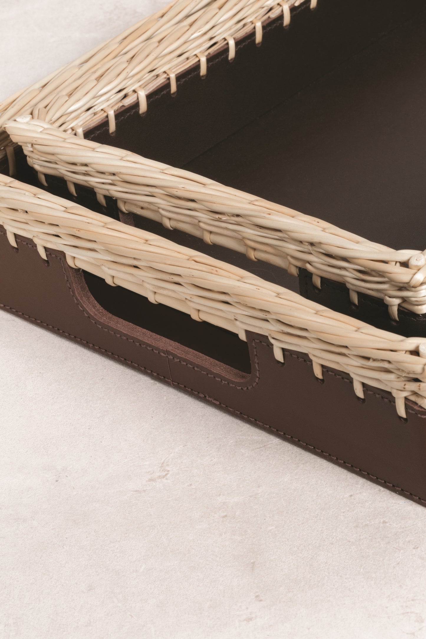 Rabitti 1969 Como Tray | 2Jour Concierge, #1 luxury high-end gift & lifestyle shop