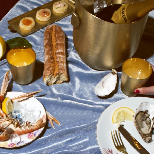 Velvet 1 Light Gold Metal Champagne Bucket by Zanetto | Light gold finish | Textured | Shiny inside and matte outside finish | Home Decor and Serveware | 2Jour Concierge, your luxury lifestyle shop