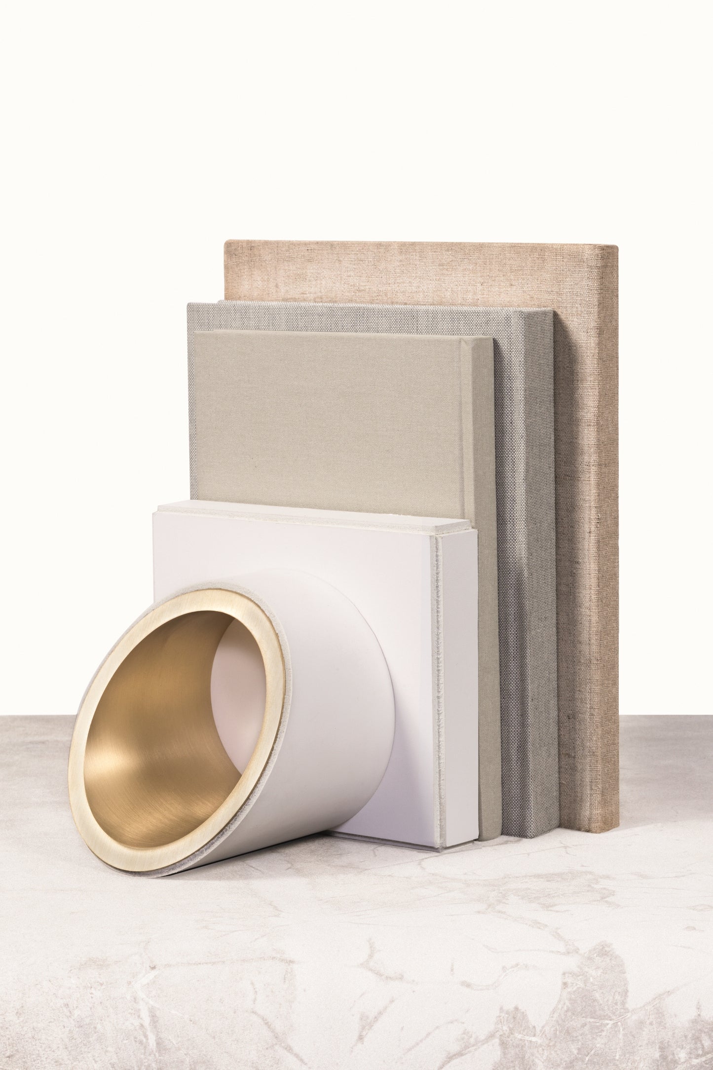 Tullio Saddle Leather Bookend with Metal Finish