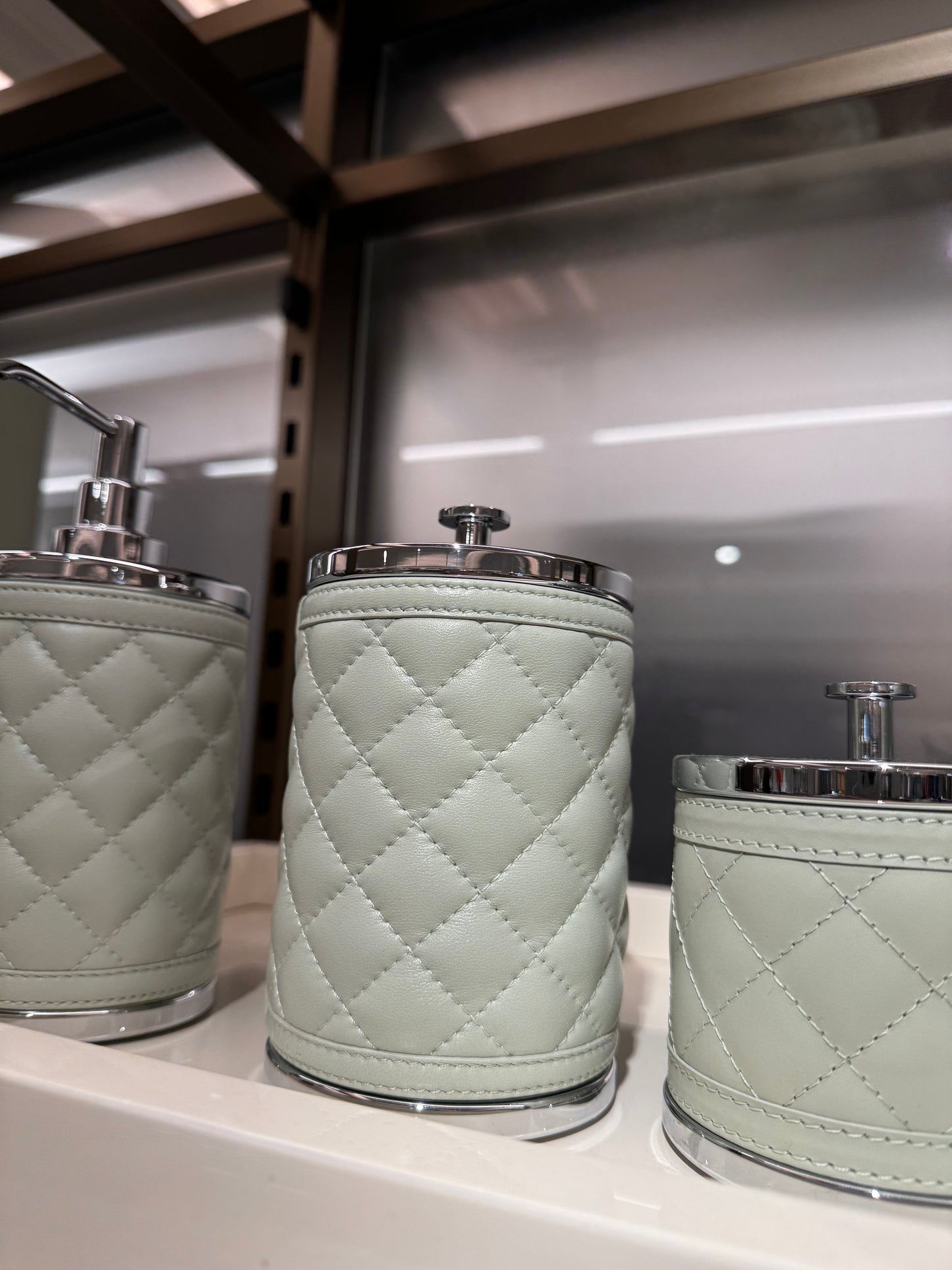 Alghero Quilted Diamonds Leather Box with Metal Finish