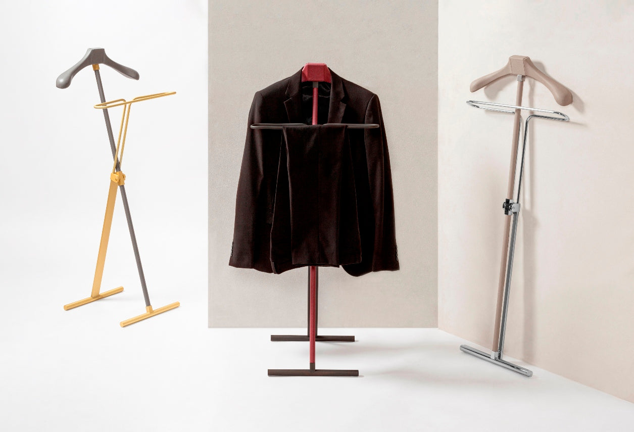 Giobagnara Edgar Leather-Covered Metal Clothes Valet | Stylish Wardrobe Accessories, Elegant Closet Organization & Gift Items | 2Jour Concierge, #1 luxury high-end gift & lifestyle shop