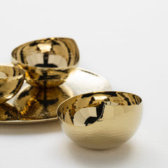 Tris Ape Mini Aperitif Set with Three 'Salirò' Cups and Plate
