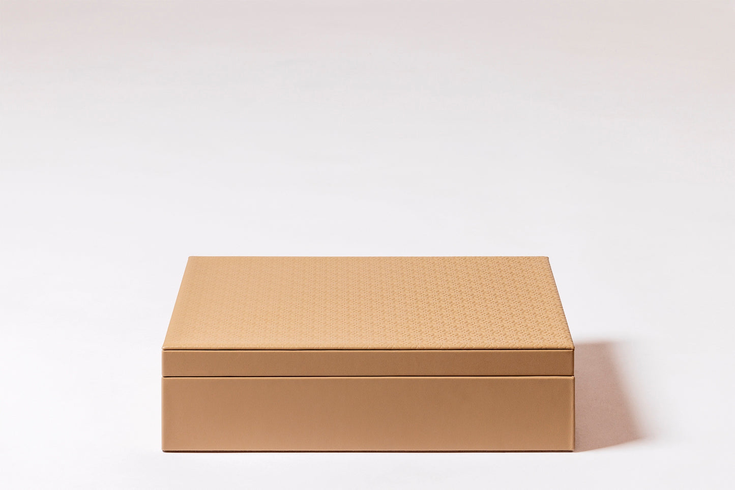 Giobagnara x Elie Saab Monogram Poker Game Set | Leather box with a hinged leather lid featuring the Elie Saab Monogram pattern | Includes a deck of high-quality playing cards and ceramic poker chips with five denominations | Games and Entertainment | 2Jour Concierge, your luxury lifestyle shop