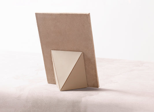 Rabitti 1969 Fold Picture Frame | Luxury photo frames and picture albums | 2Jour Concierge, #1 luxury high-end gift & lifestyle shop