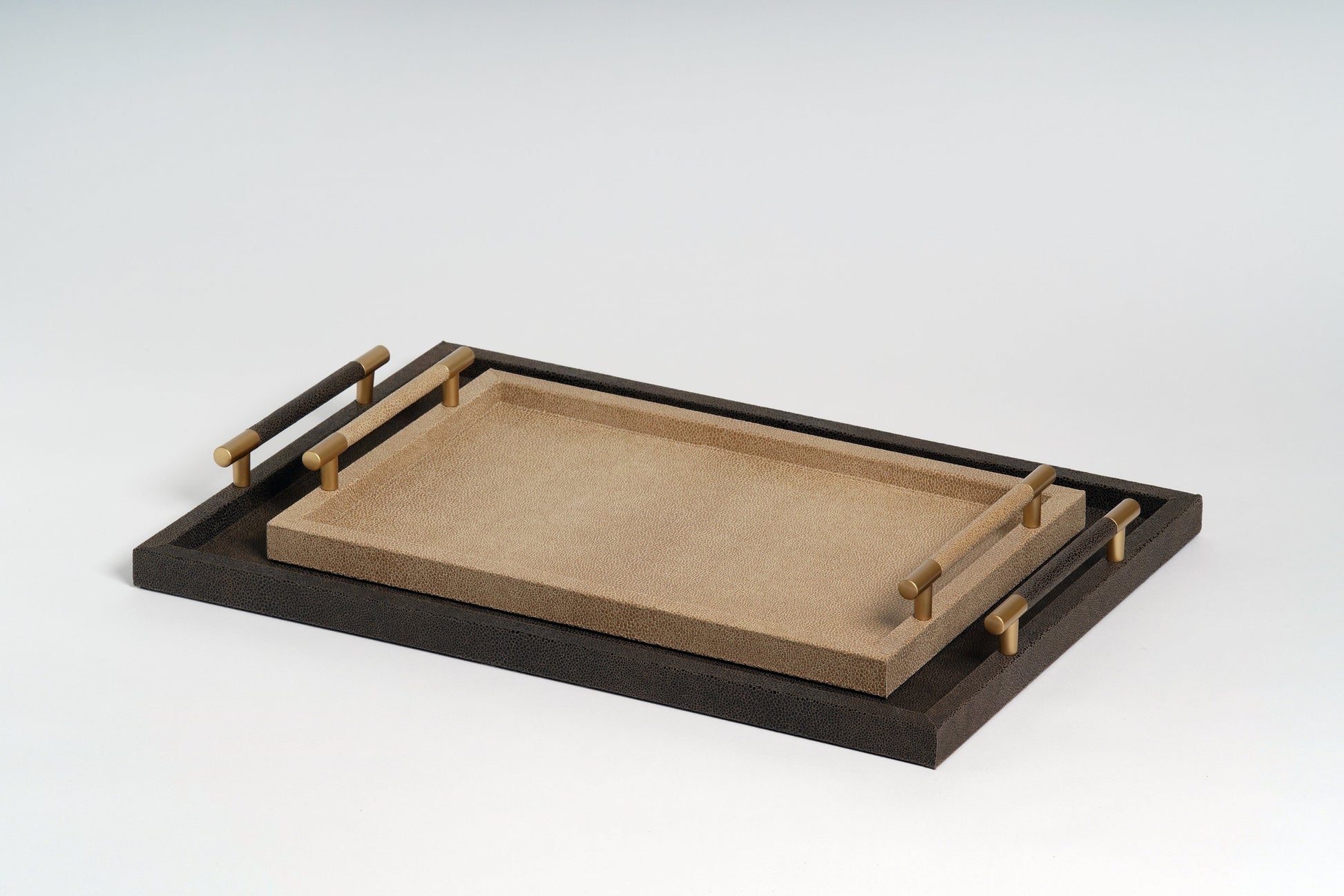 Pinetti Dedalo Tray | 2Jour Concierge, #1 luxury high-end gift & lifestyle shop