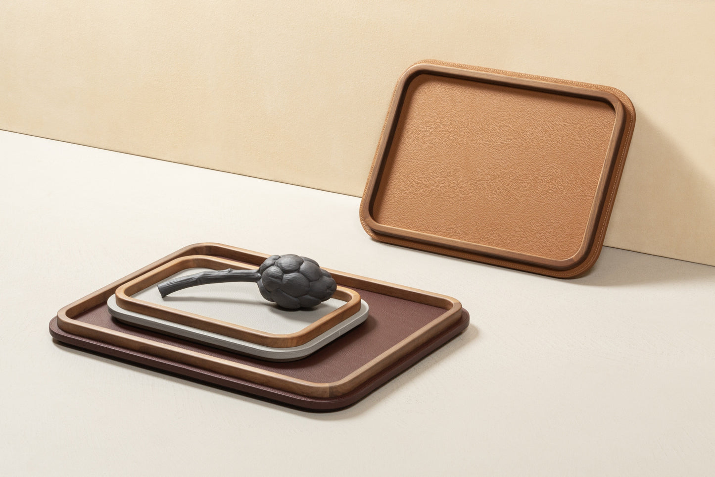 Giobagnara x Poltrona Frau Rectangular Rounded Tray with Wood Frame | Leather-Covered Trays with Rounded Corners | Walnut Wood Frame for Elegant Design | Explore a Range of Stylish Trays and Home Decor at 2Jour Concierge, #1 luxury high-end gift & lifestyle shop