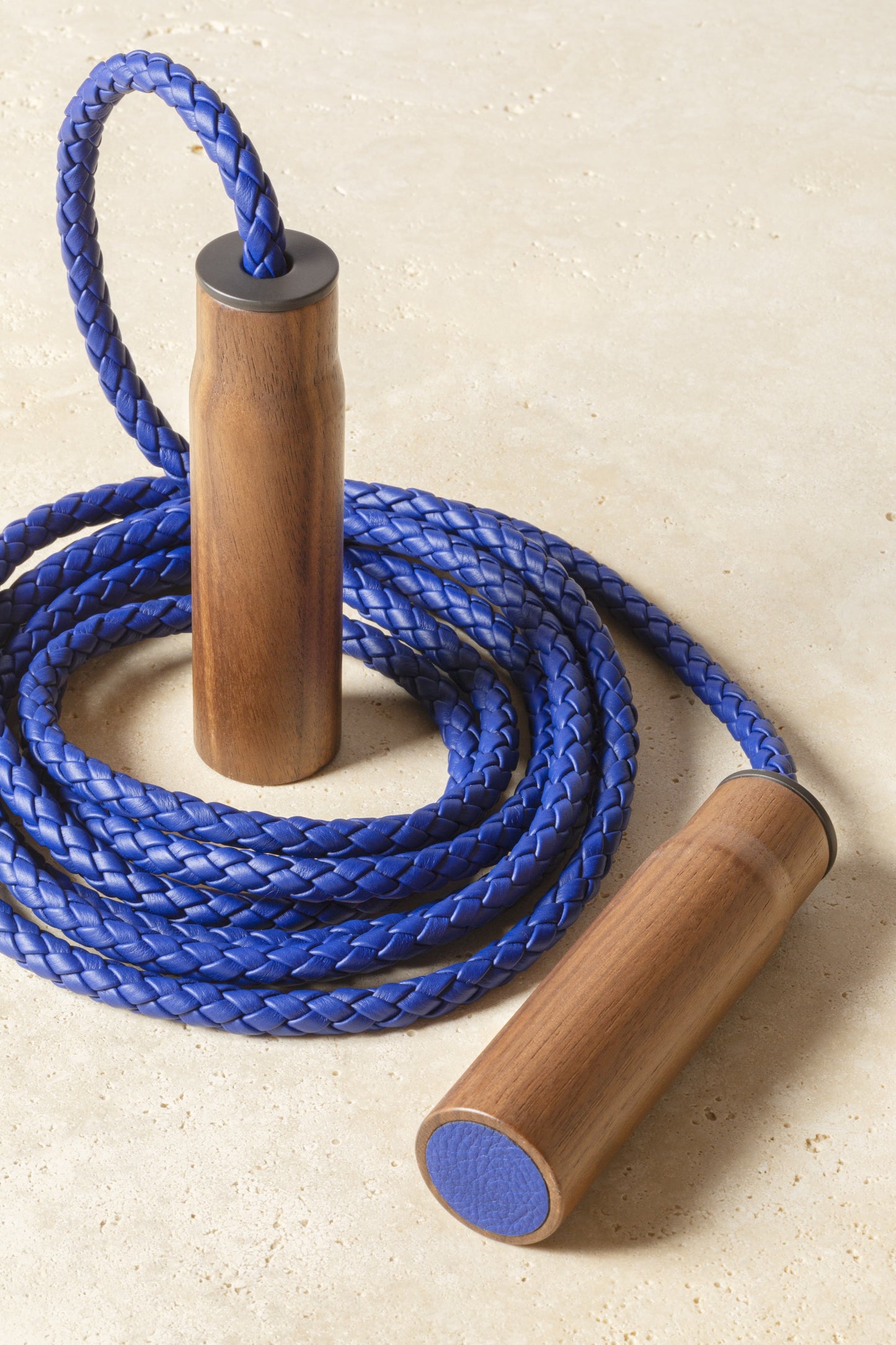 Giobagnara x Poltrona Jump Rope | 2Jour Concierge, #1 luxury high-end gift & lifestyle shop