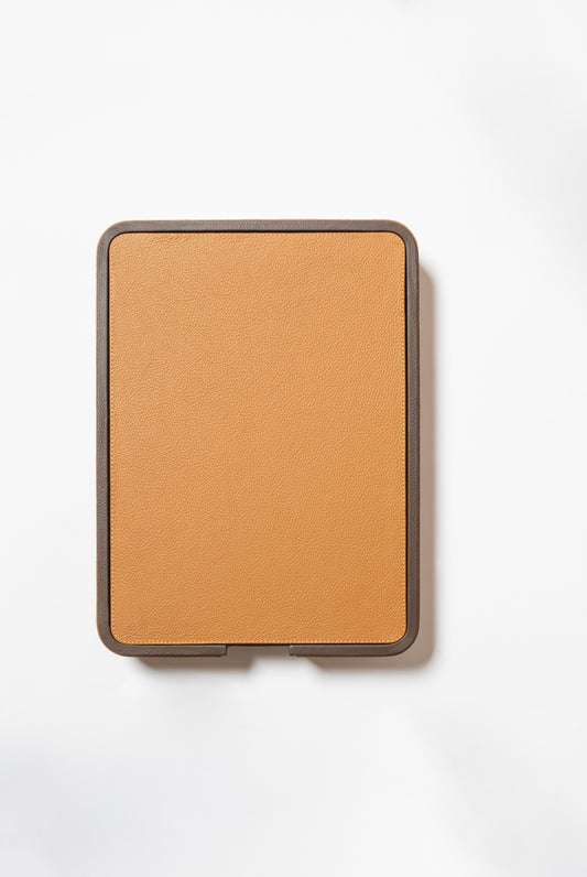 x Poltrona Frau Leather-Covered Wood A4 Paper Tray With Lid