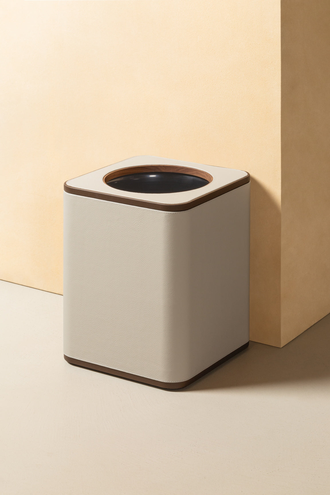 Giobagnara x Poltrona Frau Wastepaper Bin | Leather-Covered Wood Structure | Inner Black Plastic Container | Removable Leather-Covered Wooden Lid | Made in Pelle Frau® Leather | Find Elegant Office Accessories at 2Jour Concierge, #1 luxury high-end gift & lifestyle shop