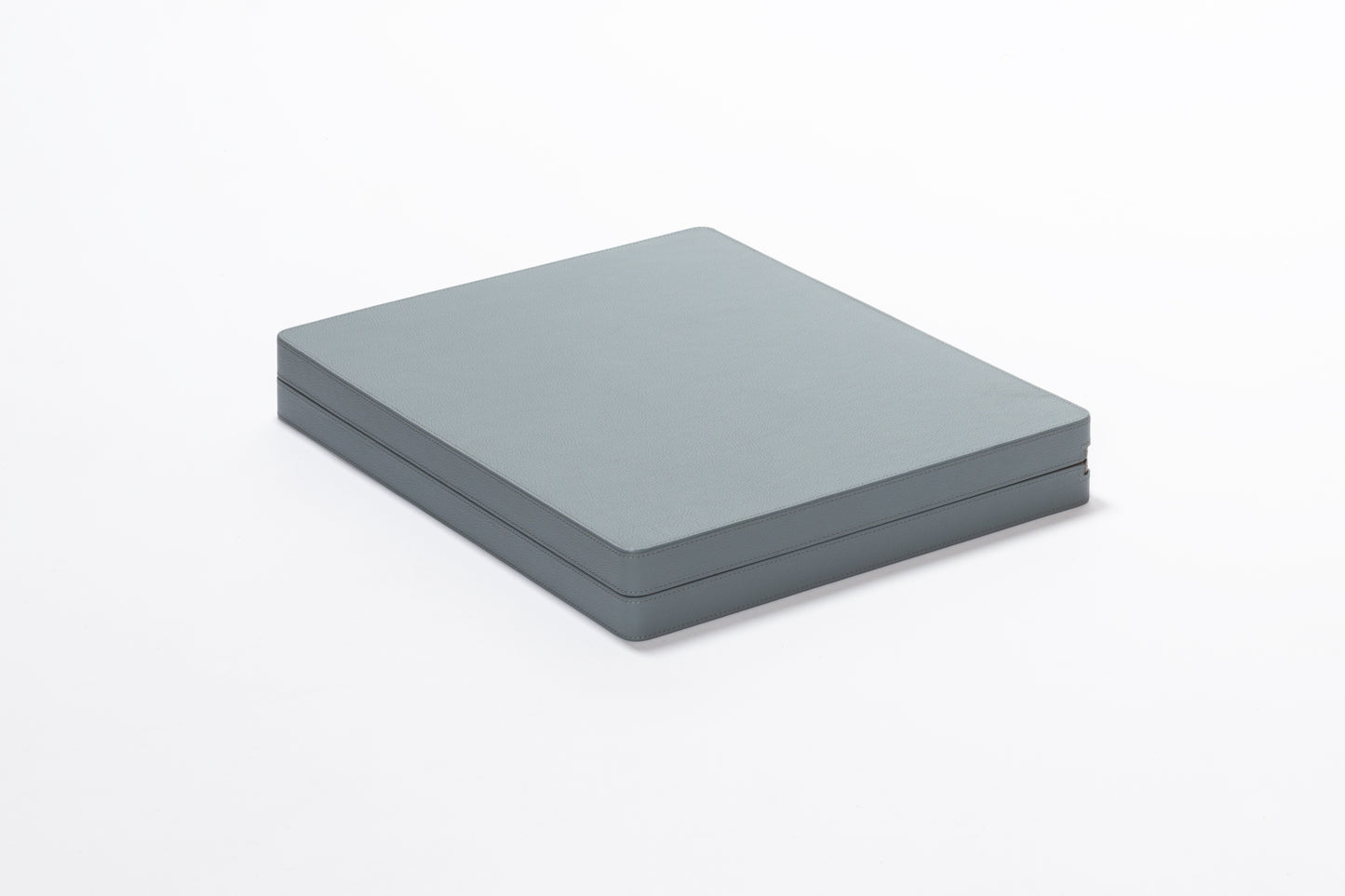 Giobagnara x Poltrona Frau Leather Backgammon Set | 2Jour Concierge, #1 luxury high-end gift & lifestyle shop