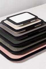 x Glenn Sestig Lloyd Tablett: Lederbezogenes Holz, rechteckig