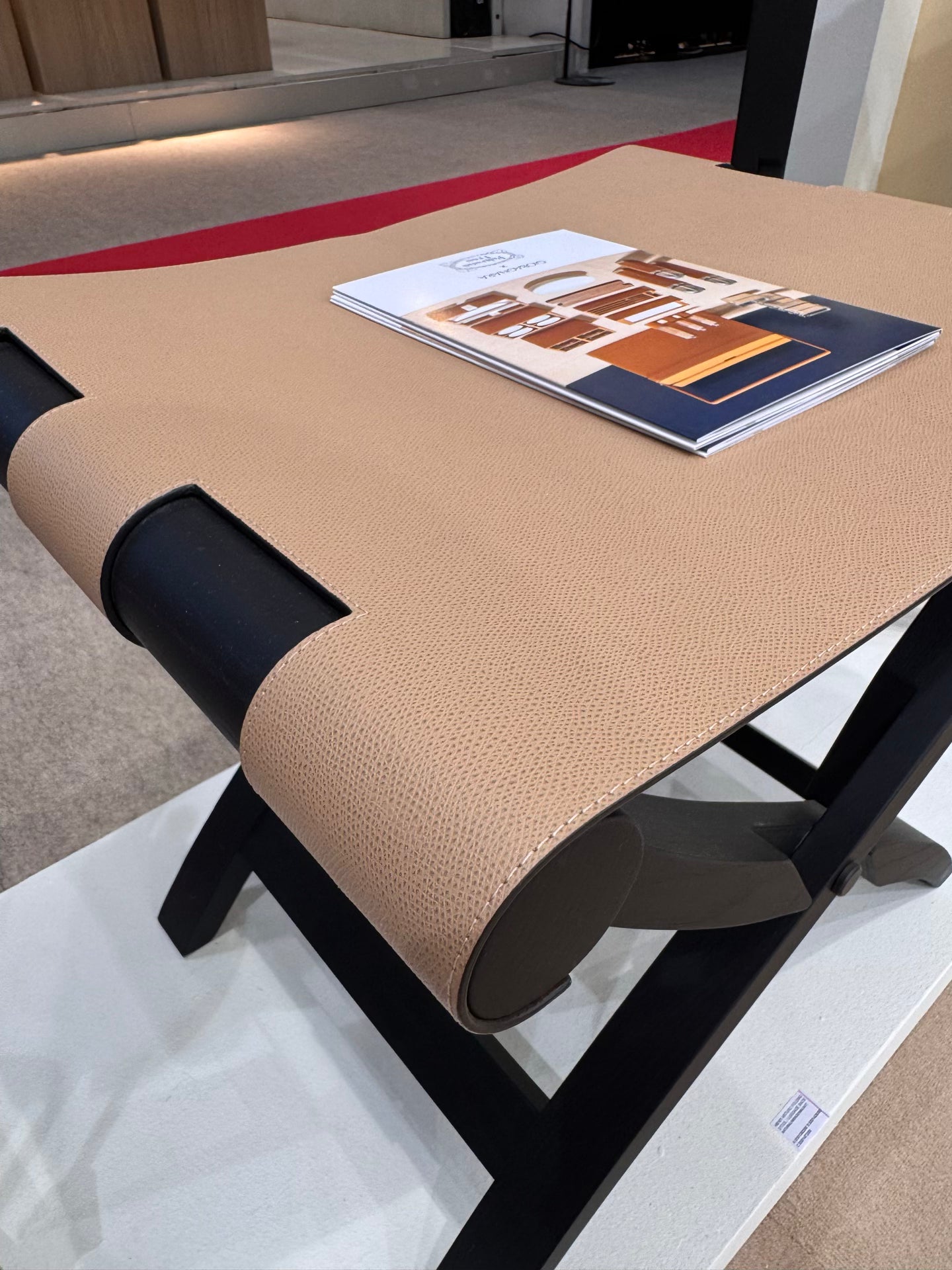 Arturo Oak Wood Folding Stool | Luggage Rack with Leather Seat and Magnetic Closure