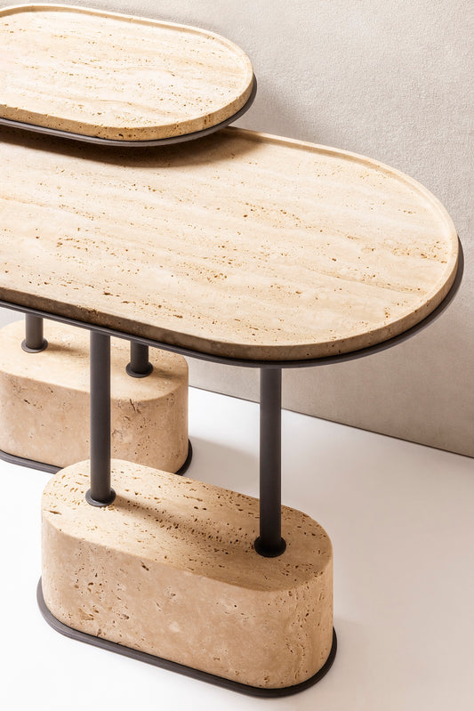 Table d'appoint ovale en marbre de Sorrente avec piètement en métal