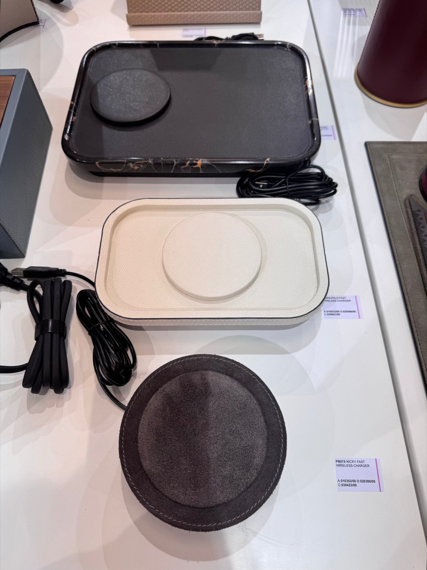 Polo Leather-Covered Wood Fast Wireless Charger with Integrated Qi-Certified Wireless Charging