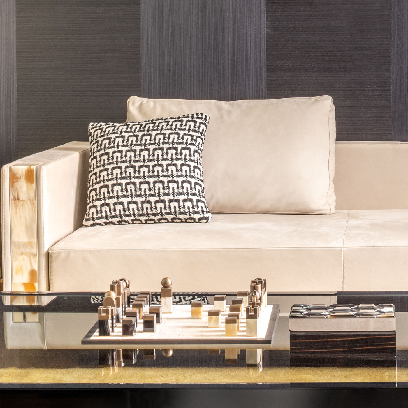 Arcahorn Trafalgar Burnished Brass and Nabuk Leather Chessboard with Matte Horn Chessmen | Luxurious Combination of Materials | Elegant Chess Set for Discerning Players | Explore a Range of Luxury Board Games at 2Jour Concierge, #1 luxury high-end gift & lifestyle shop