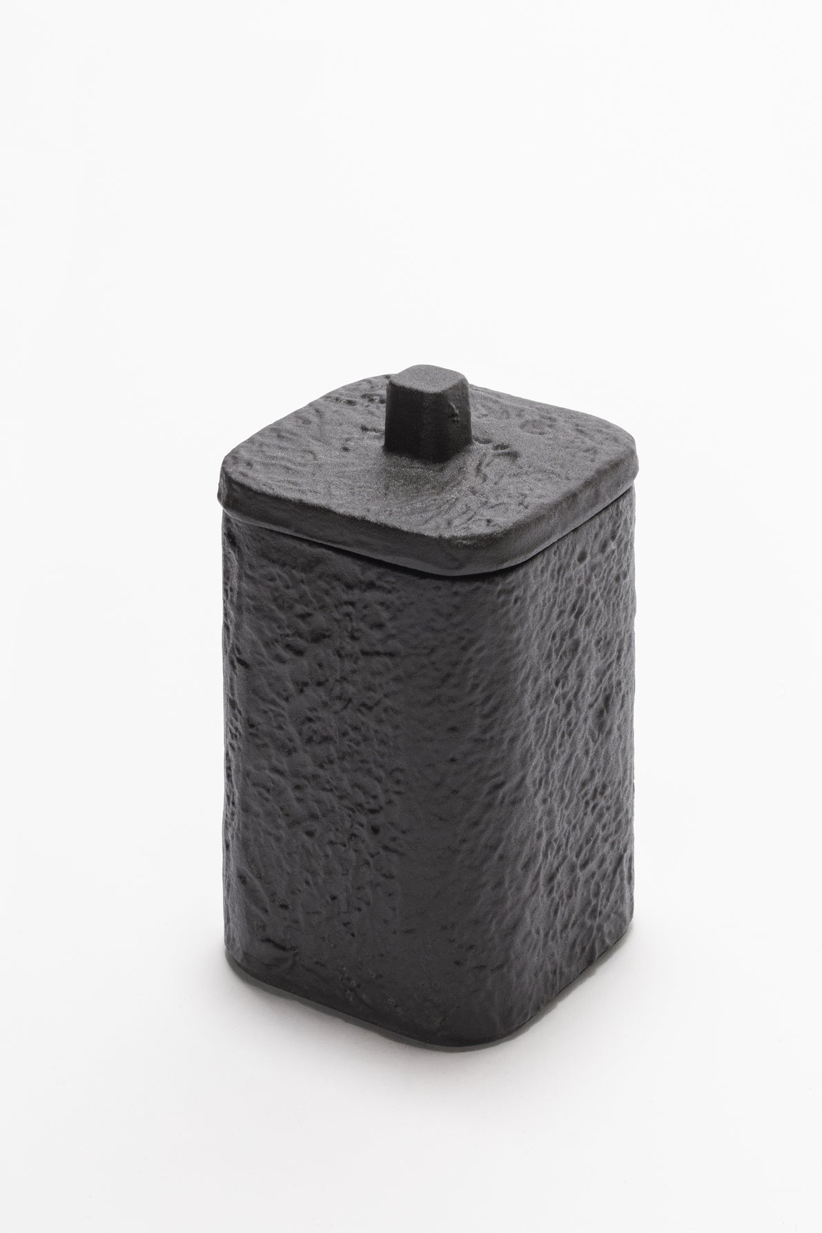 Giobagnara Riace Small Box | Part of the Riace Imperfect Bronze Bathroom Set | Cast aluminum structure with burnished bronze finish, complete with a lid | Natural imperfections on the surface create a unique primal touch | Features a non-slip waterproof rubber base | Bathroom Accessories and Storage | Product Code: HB741 | 2Jour Concierge, your luxury lifestyle shop