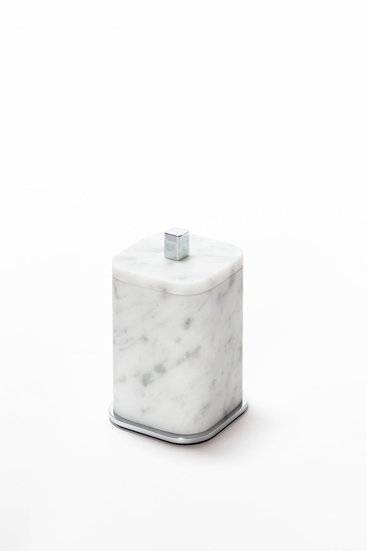 Giobagnara Polo Marble Bathroom Box | Marble Structure with Brass Base Frame | Non-Slip Waterproof Rubber Base | Part of Polo Marble Bathroom Set | Iconic Silhouette with Rounded Corners | Unique and Exclusive Design | Explore the Polo Marble Bathroom Collection at 2Jour Concierge, #1 luxury high-end gift & lifestyle shop