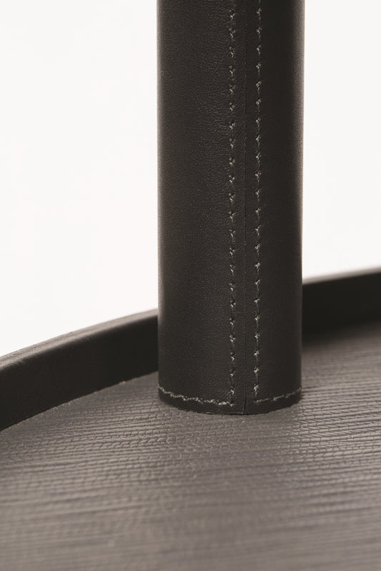 Chariot de polo à trois niveaux : bois recouvert de cuir, plateau supérieur amovible, ovale