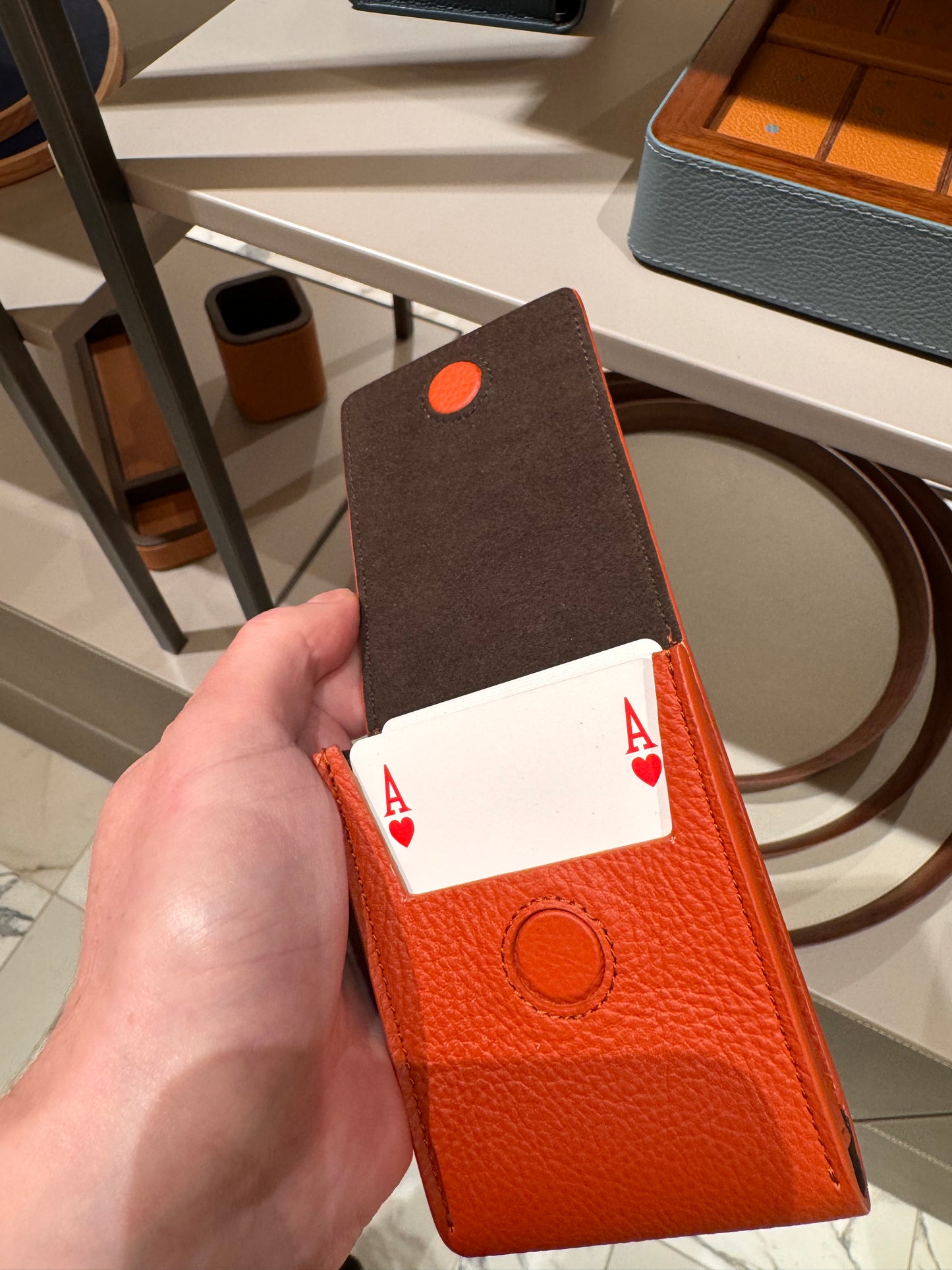 Pochette en cuir pour cartes à jouer Poltrona Frau