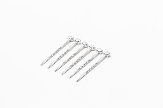 Giobagnara x Kelly Wearstler Maris Cocktail Picks (Set of 6). Maris Cocktail Picks | Polished stainless steel cocktail picks with flowing organic lines for an elevated bar accessory | A must-have for the discerning collector | Barware Accessories | 2Jour Concierge, your luxury lifestyle shop