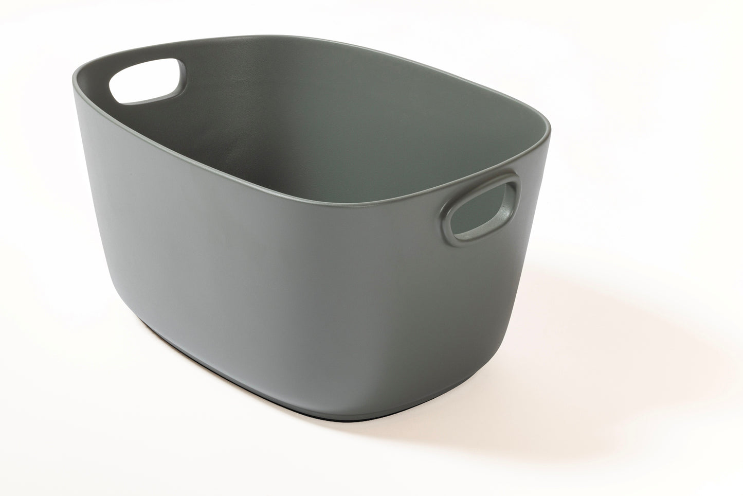 Maris Cast Aluminium Champagne Bucket | Giobagnara x Kelly Wearstler
Elegantly crafted sandblasted aluminium champagne bucket, available in various capacities to cater to your hosting needs. Perfect for a refined and modern entertaining experience. | Barware | 2Jour Concierge, your luxury lifestyle shop