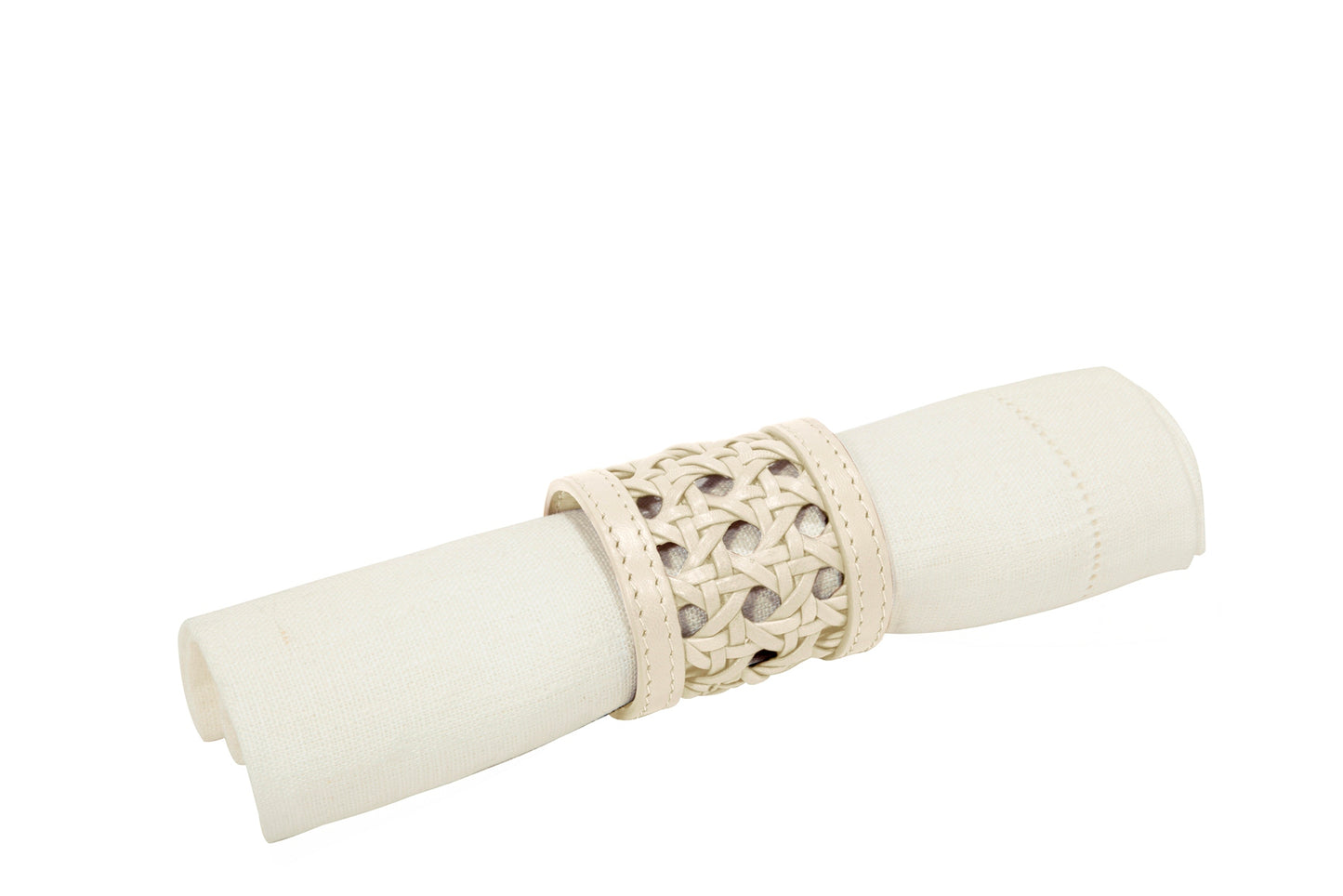 Nino Napkin Ring by Riviere | Leather napkin ring | Available in handwoven, quilted diamonds, and hand-braided leather | Tableware and Napkin Rings | 2Jour Concierge, your luxury lifestyle shop