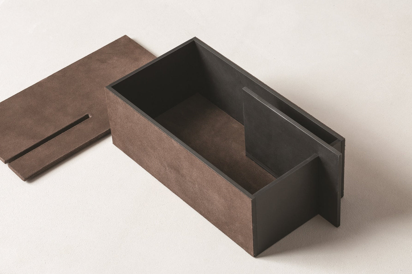 x Stéphane Parmentier Malaparte Suede & Metal Box