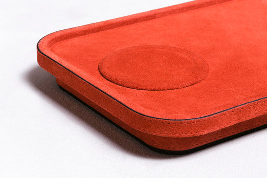 Giobagnara Next Charging Station | 2Jour Concierge, #1 luxury high-end gift & lifestyle shop