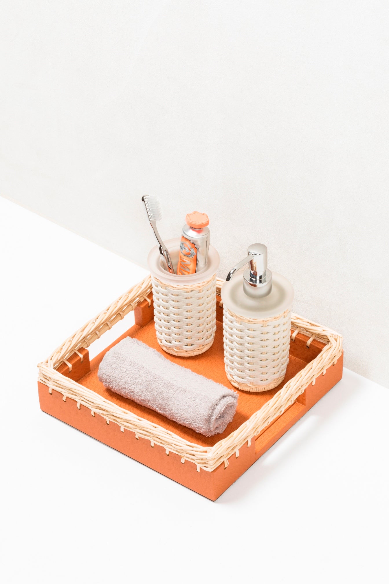 Giverny Tray by Pigment France | Leather-bound wooden structure enriched with a woven fine willow frame | Home Decor and Serveware | 2Jour Concierge, your luxury lifestyle shop