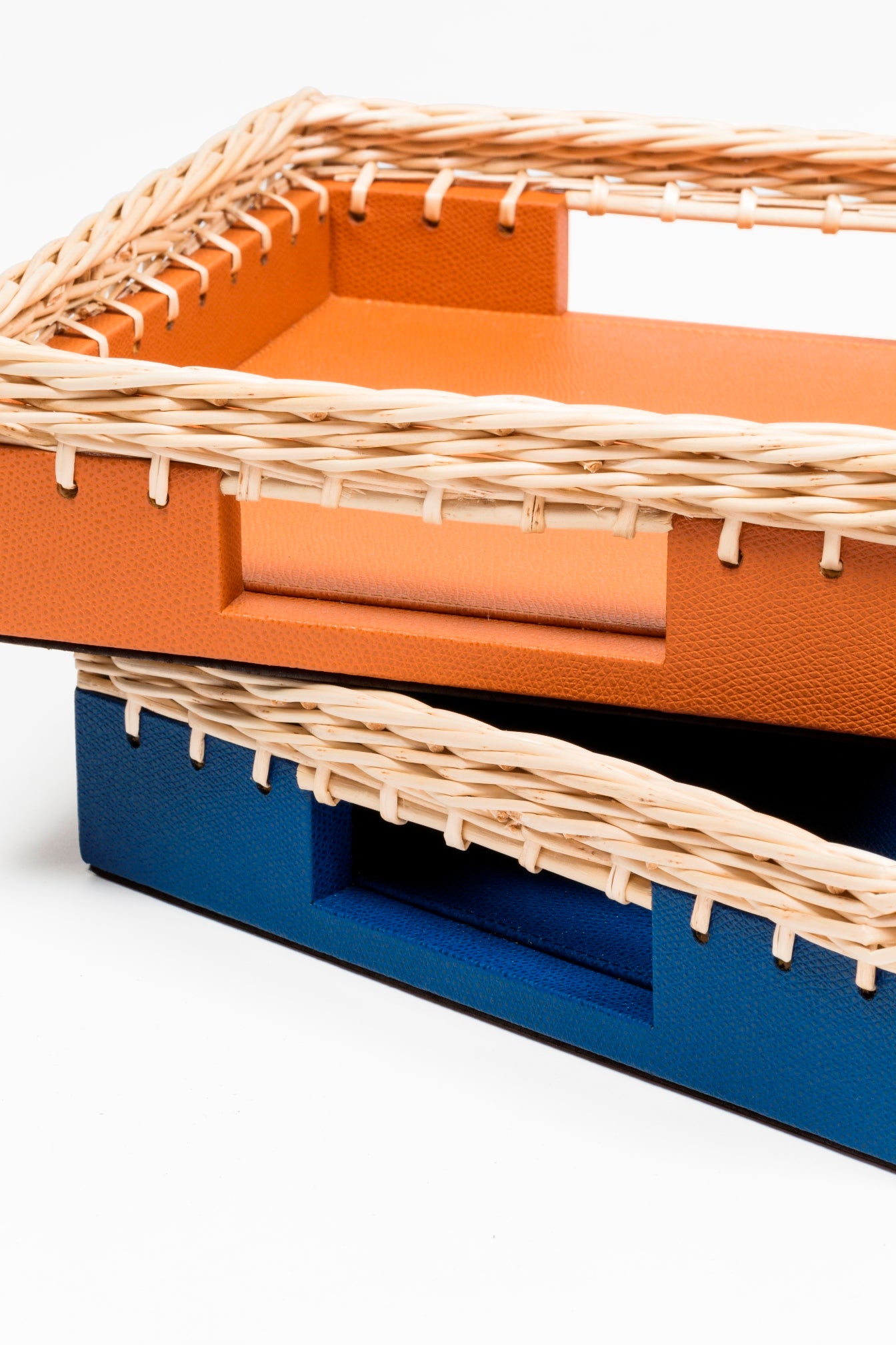 Giverny Tray by Pigment France | Leather-bound wooden structure enriched with a woven fine willow frame | Home Decor and Serveware | 2Jour Concierge, your luxury lifestyle shop